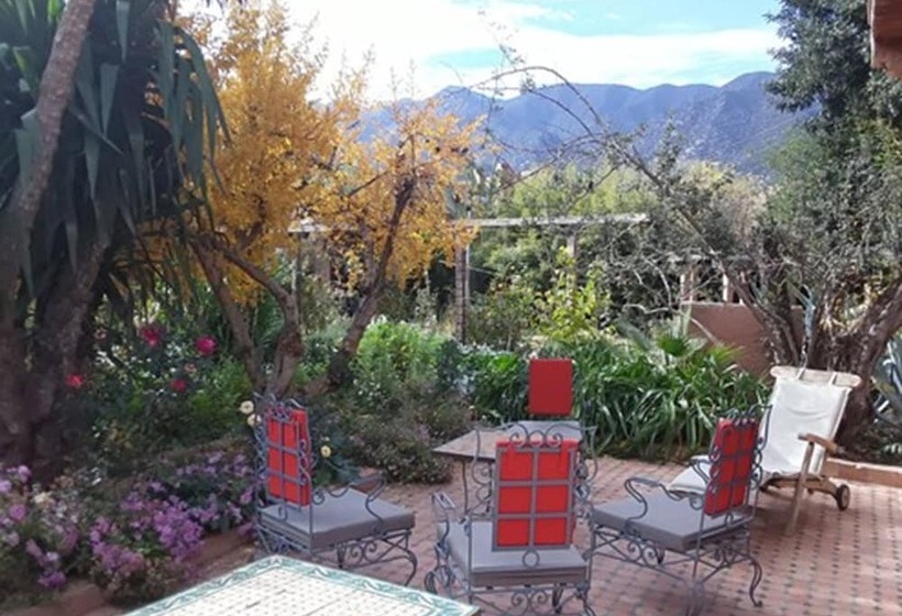 Hotel Domaine De La Roseraie Resort