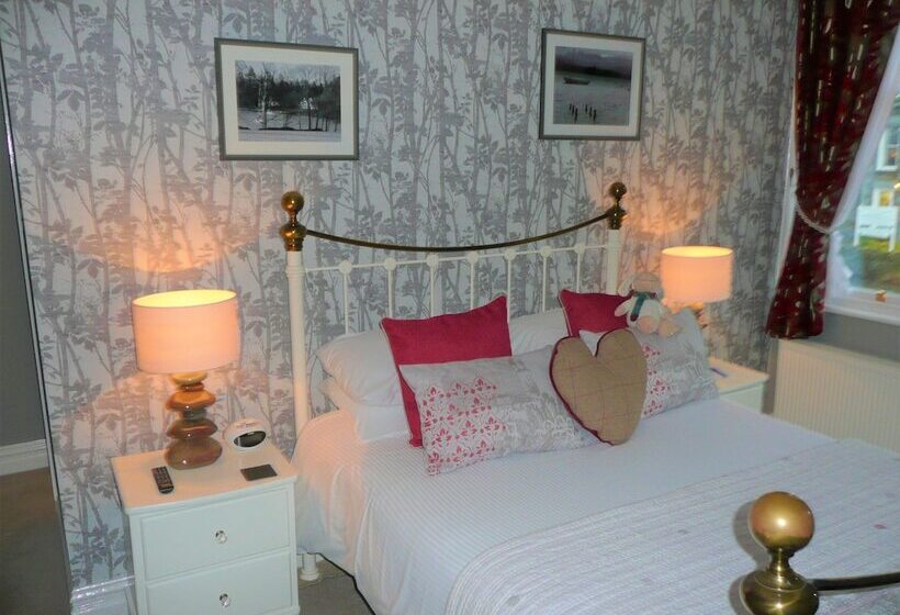 בית מלון כפרי Glenville House   Adults Only   Incl Free Off Site Health Club With Swimming Pool, Hot Tub, Sauna &