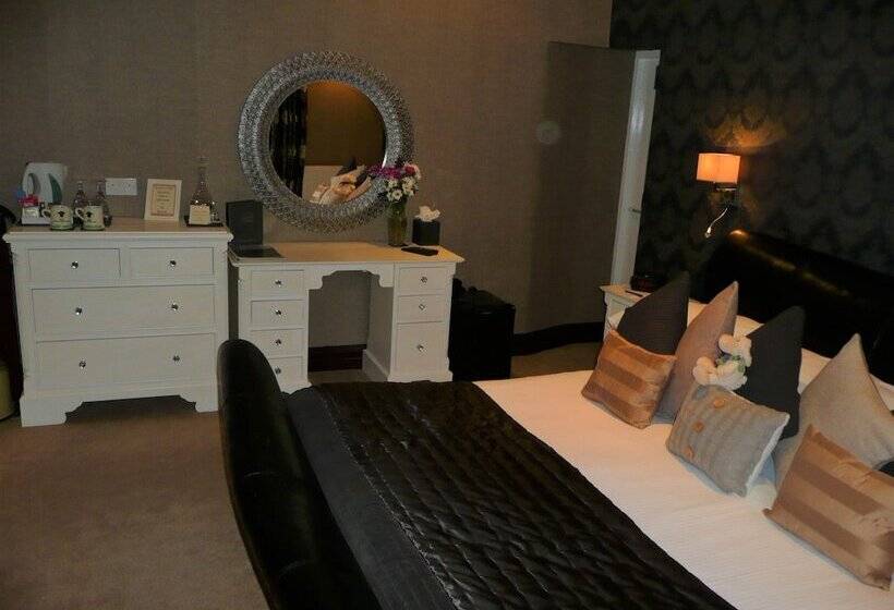 בית מלון כפרי Glenville House   Adults Only   Incl Free Off Site Health Club With Swimming Pool, Hot Tub, Sauna &