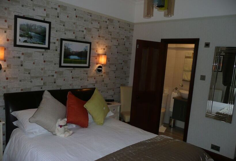 בית מלון כפרי Glenville House   Adults Only   Incl Free Off Site Health Club With Swimming Pool, Hot Tub, Sauna &