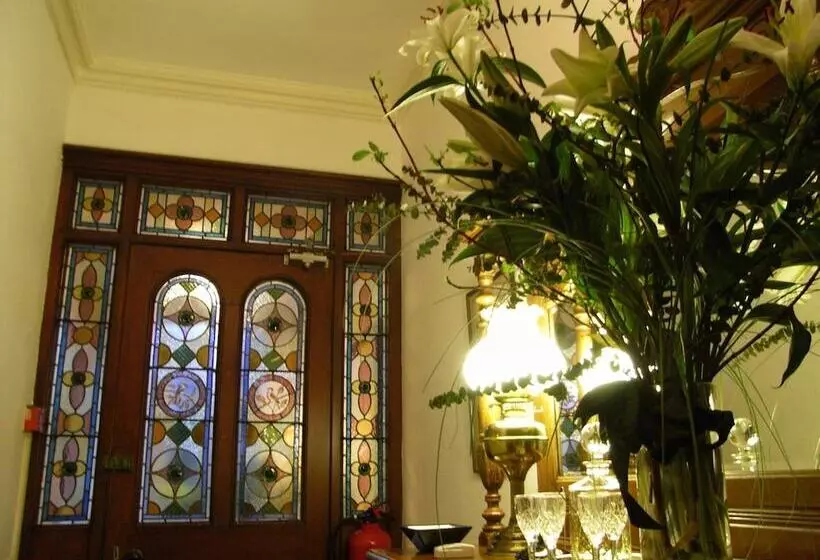 هتل Glenville House   Adults Only   Incl Free Off Site Health Club With Swimming Pool, Hot Tub, Sauna &