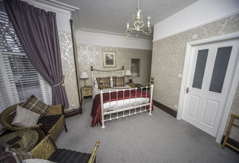 בית מלון כפרי Glenville House   Adults Only   Incl Free Off Site Health Club With Swimming Pool, Hot Tub, Sauna &