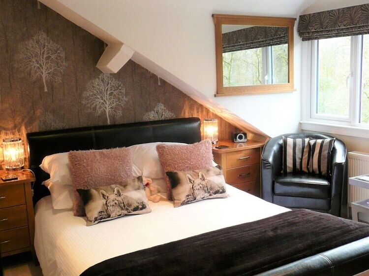 בית מלון כפרי Glenville House   Adults Only   Incl Free Off Site Health Club With Swimming Pool, Hot Tub, Sauna &