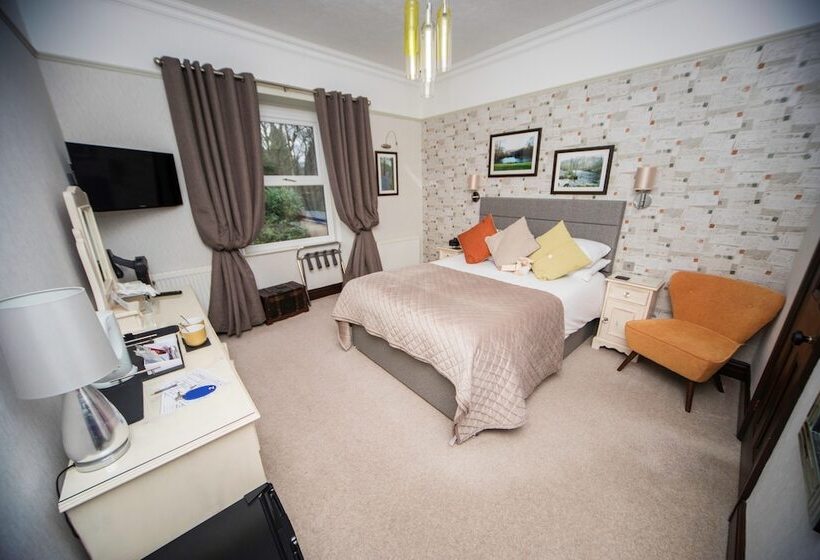 בית מלון כפרי Glenville House   Adults Only   Incl Free Off Site Health Club With Swimming Pool, Hot Tub, Sauna &