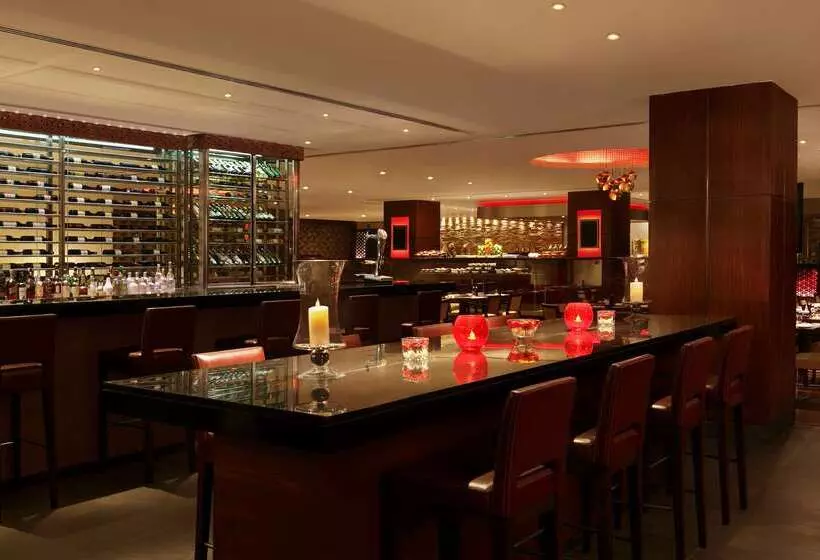 فندق Hilton Garden Inn New Delhi/saket