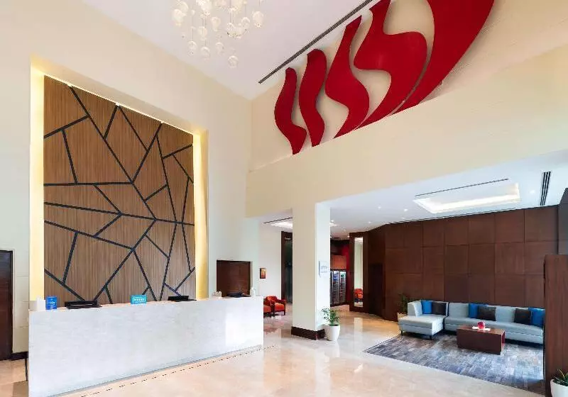 فندق Hilton Garden Inn New Delhi/saket