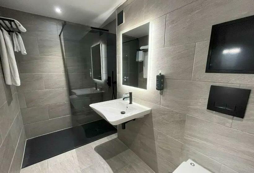 Lydiard Park Hotel & Conference Centre