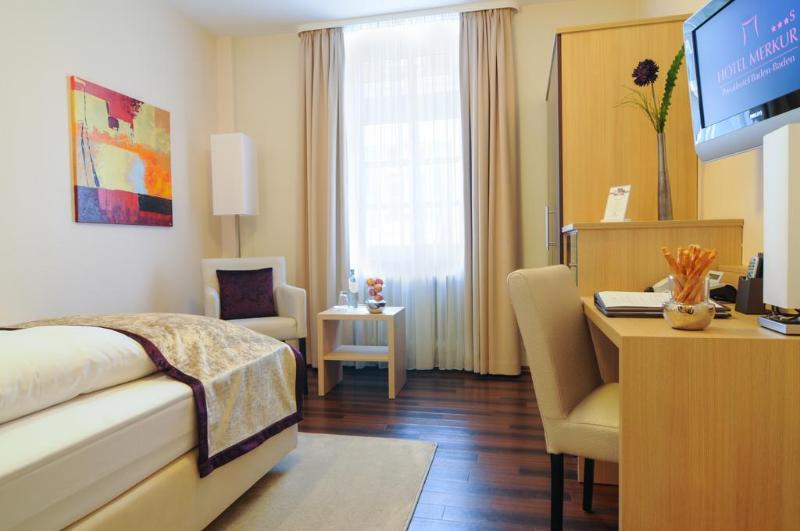 Hotel Merkur Superior