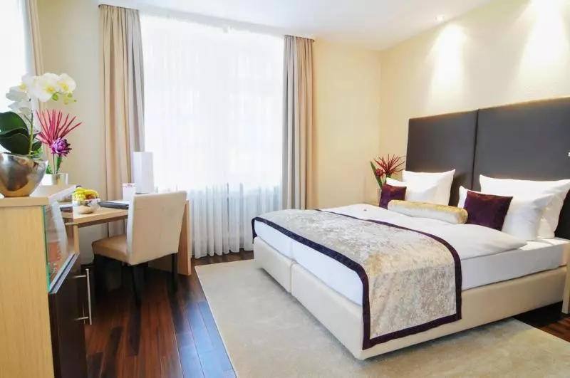 Hotel Merkur Superior