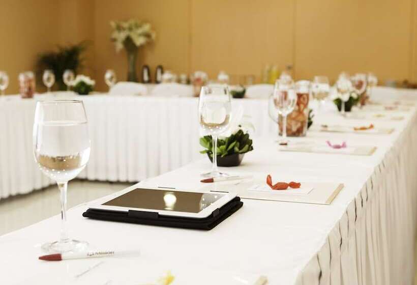 فندق Mision Express Merida Altabrisa