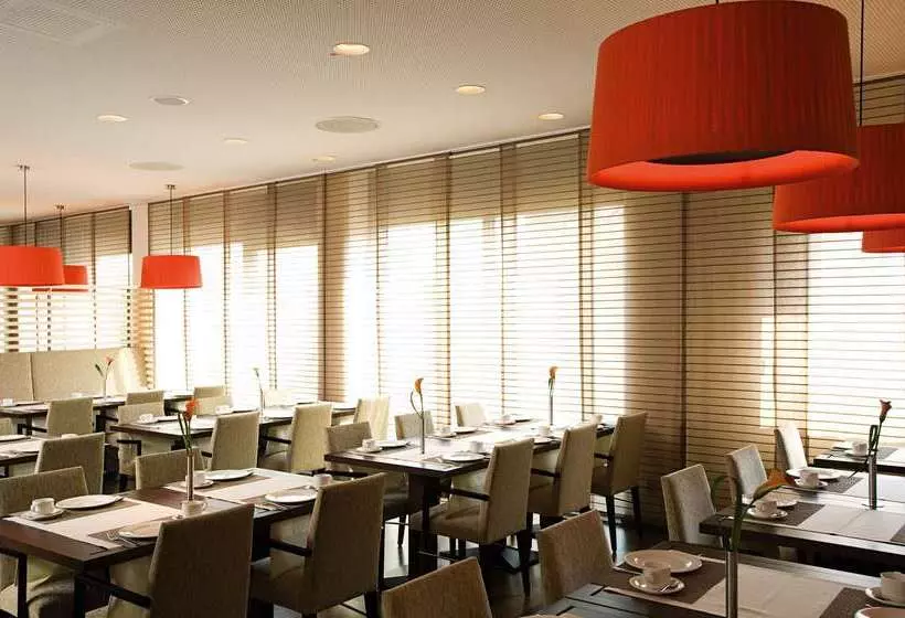 酒店 NH Ludwigsburg