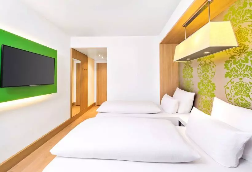 酒店 NH Ludwigsburg