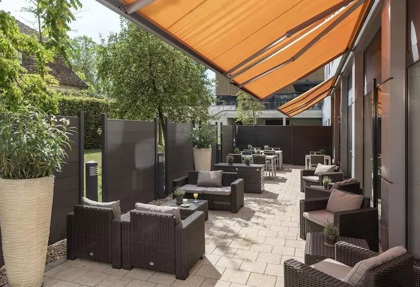 酒店 NH Ludwigsburg