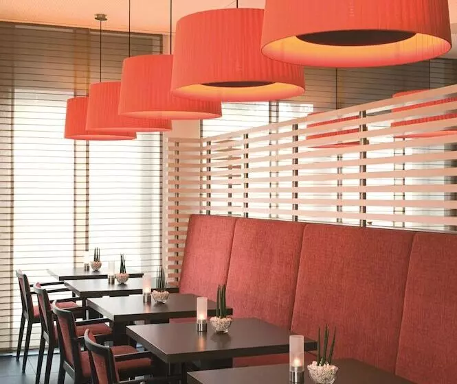 酒店 NH Ludwigsburg