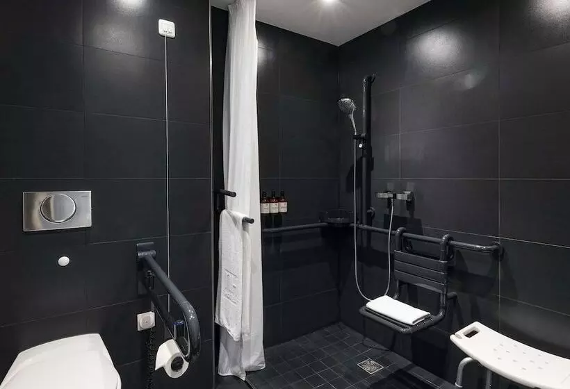 酒店 NH Ludwigsburg