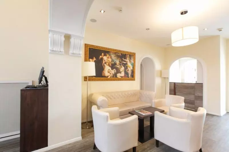 ホテル Rheinischer Hof Bad Soden