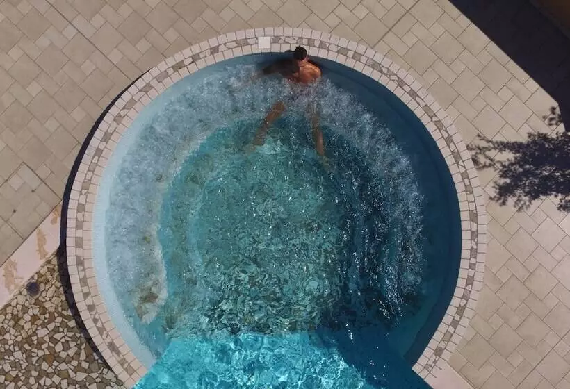 Сельский отель Il Milione Country