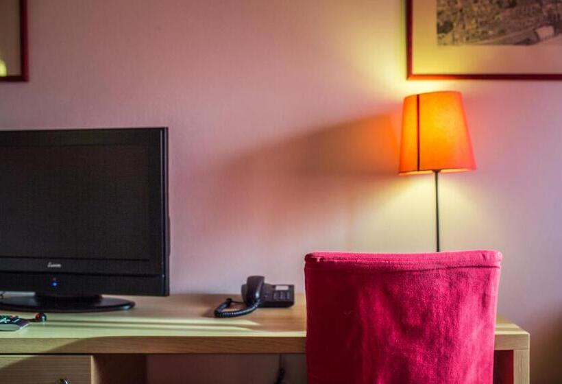 田舎風ホテル Il Milione Country