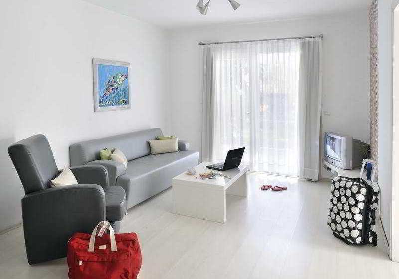 Hotel Satsuma Suites