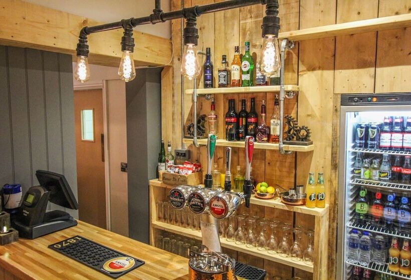 호텔 Scarborough Travel And Holiday Lodge