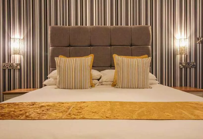 Отель Scarborough Travel And Holiday Lodge