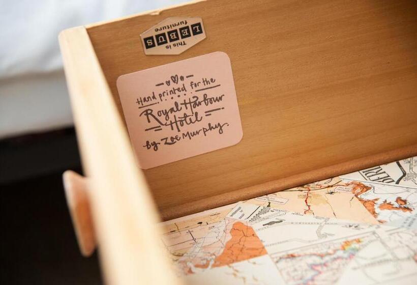 호텔 The Royal Harbour