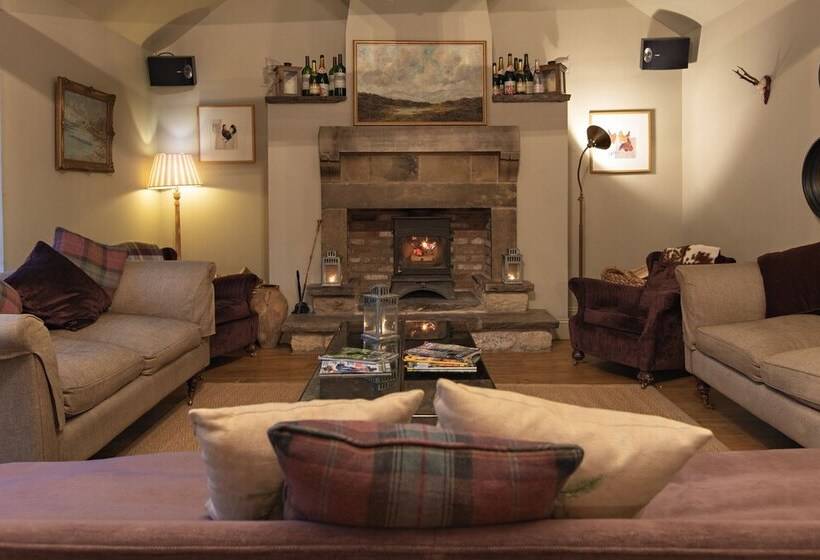 호텔 The White Swan Inn