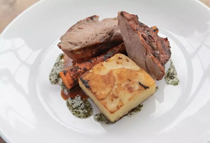 Hotel The White Swan Inn