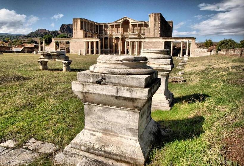 Lidya Sardes Hotel Thermal & Spa