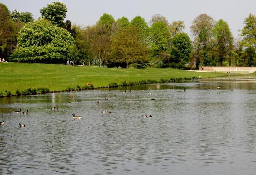 Lydiard Park Hotel & Conference Centre