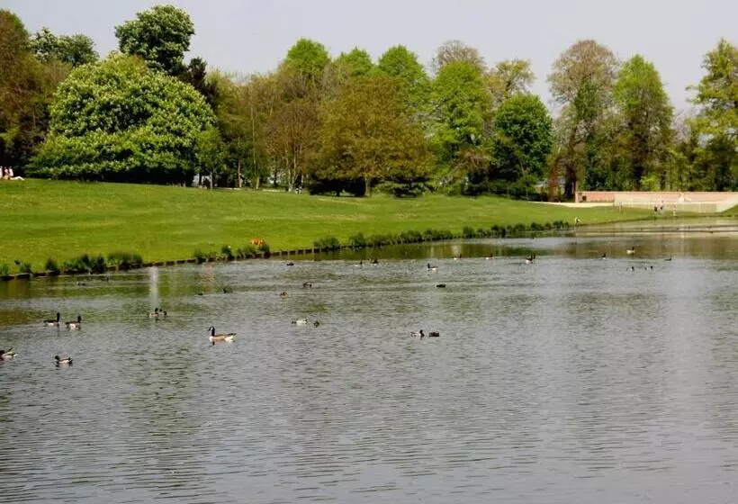 Lydiard Park Hotel & Conference Centre