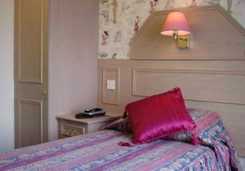 ホテル The Parisienne