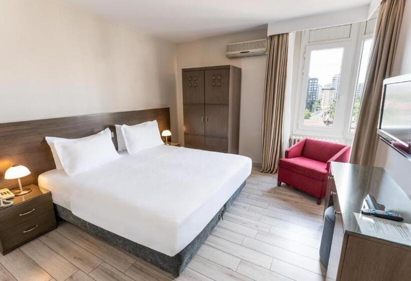 The Marmara Suadiye Residence