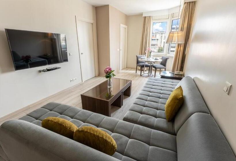 The Marmara Suadiye Residence