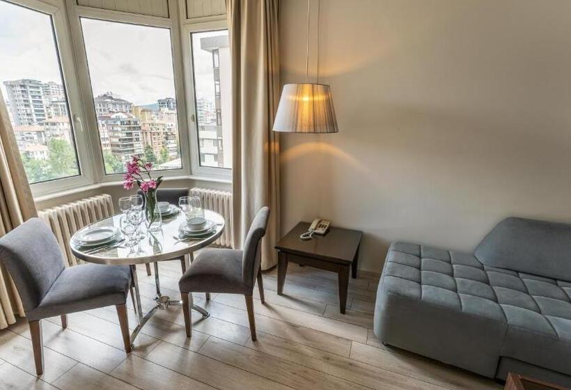 The Marmara Suadiye Residence