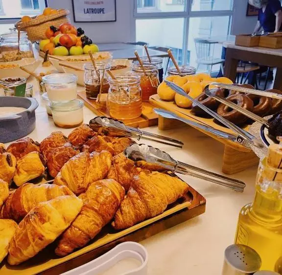 Retkeilymaja Latroupe La Granja