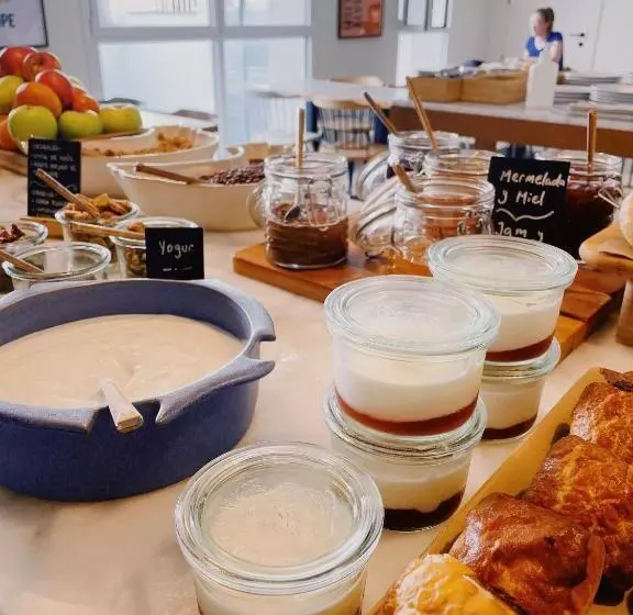 Retkeilymaja Latroupe La Granja