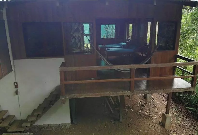 Cabañas Bajo Bosque Drake