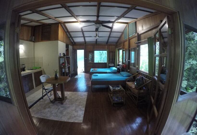 Cabañas Bajo Bosque Drake