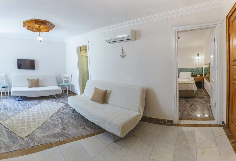 בית מלון כפרי Akyaka Gumus Konak