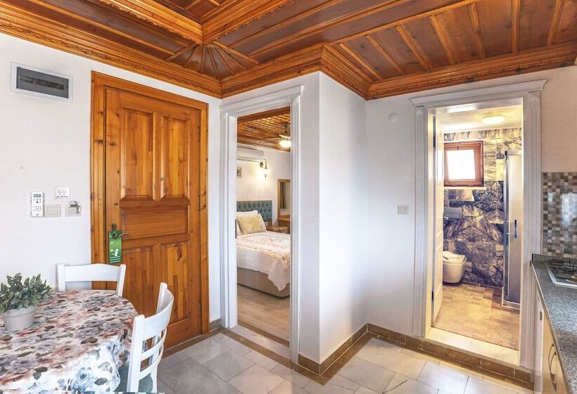 בית מלון כפרי Akyaka Gumus Konak