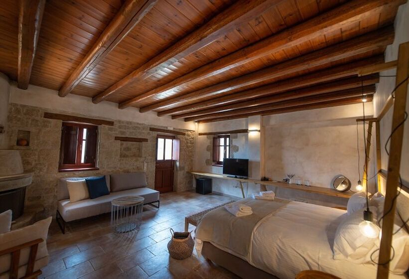 Отель Brazzo Di Maina