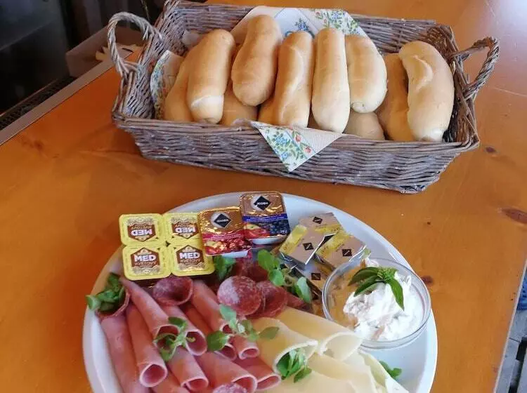 Hotel Camp Děčín