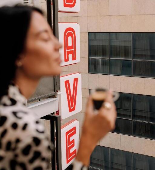 Dave Red Athens, A Member Of Brown Hotels