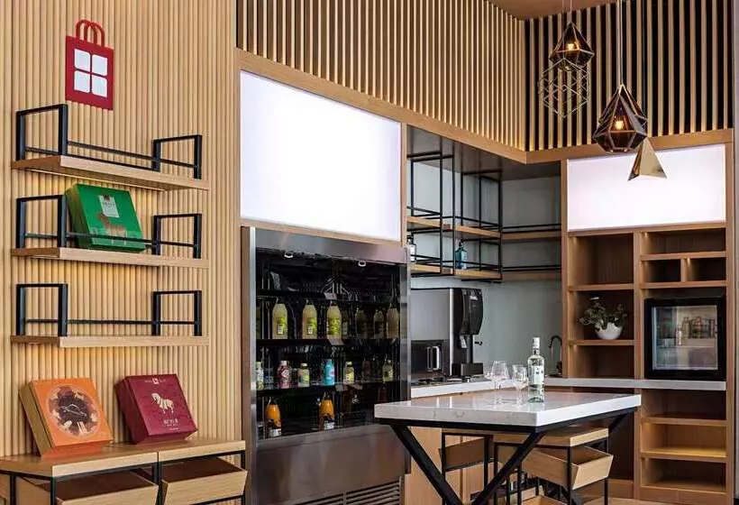 هتل Hilton Garden Inn Hefei Binhu New District