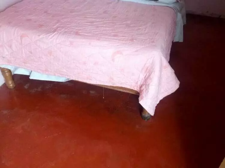 هتل Paramount Guest House