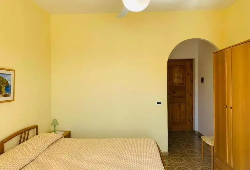 ホテル Pensione Casa Verde