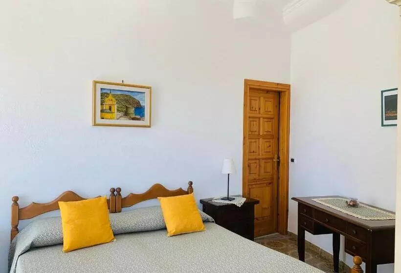 ホテル Pensione Casa Verde