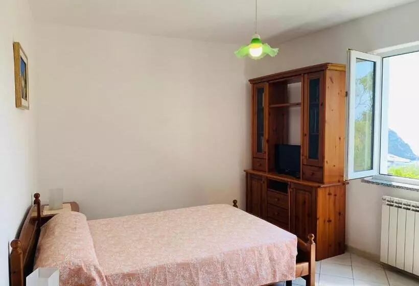 ホテル Pensione Casa Verde