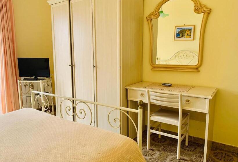 Отель Pensione Casa Verde